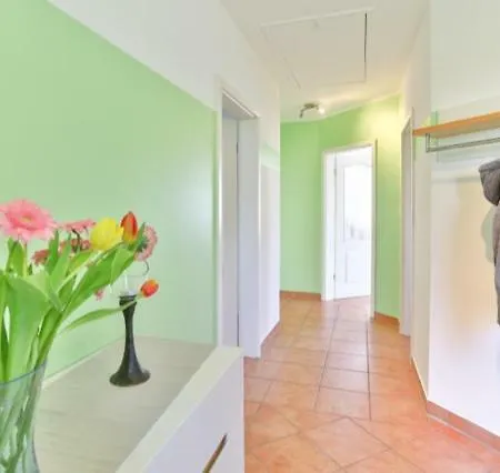 Haus Ostsee - Ferienwohnung Mowe *